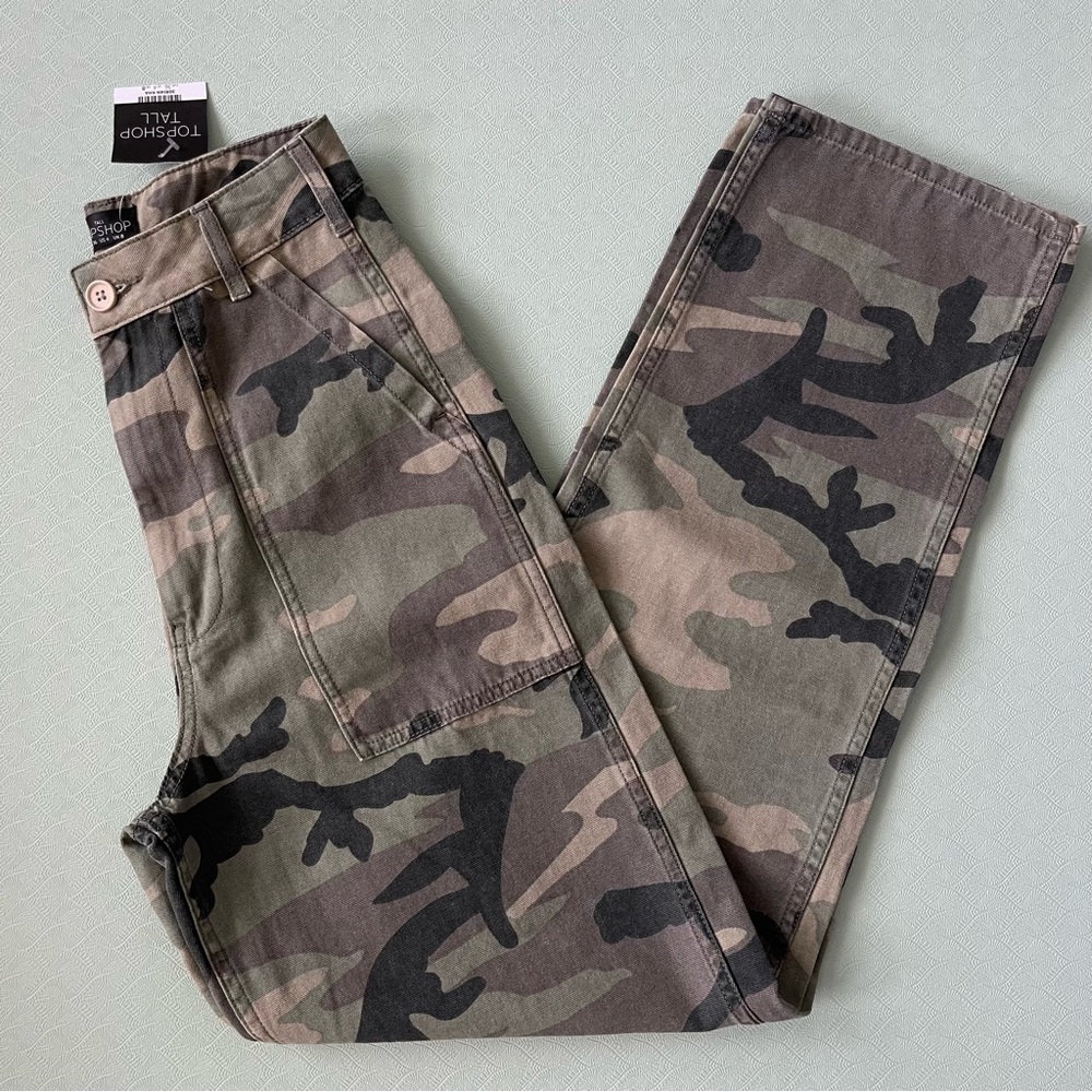NWT Topshop Women’s Camo Cargo Pants Relaxed Fit Sz 4 Tall
